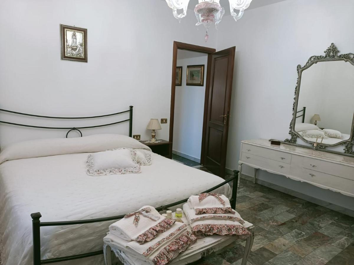 Bed and Breakfast Pirro & Sharon House Pianore Zewnętrze zdjęcie